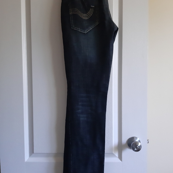 2 Denim Pants 1 Denim Capri Pants - Picture 6 of 10